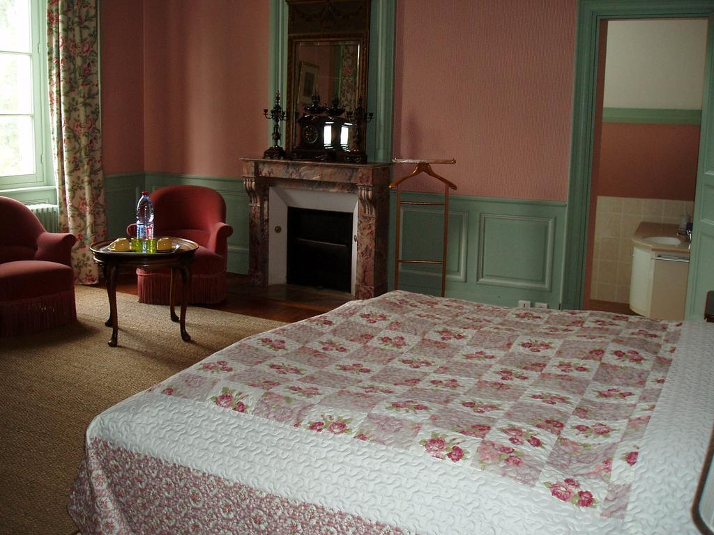 Chateau Des Poteries Fresville Ngoại thất bức ảnh